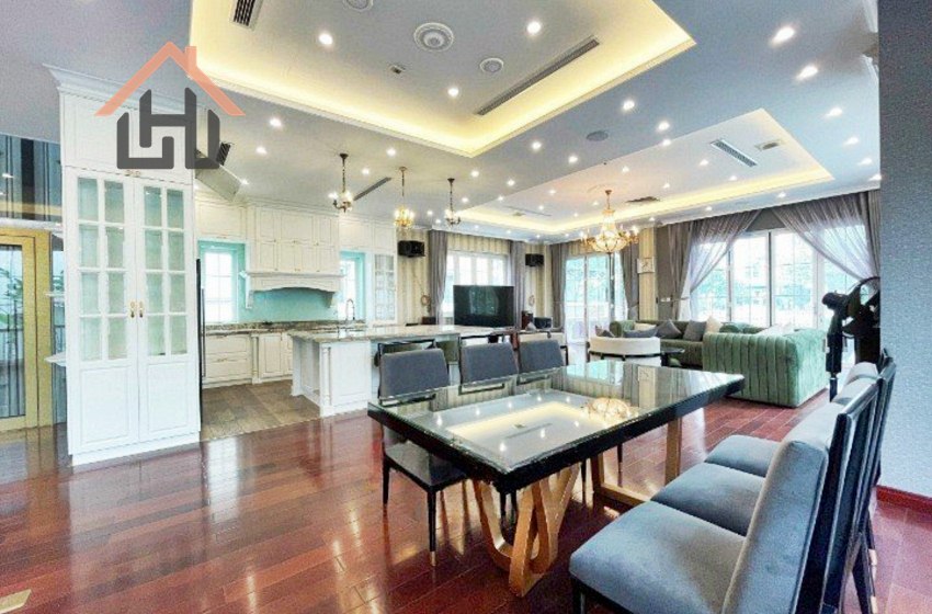 Harmony 04 bedroom villa for rent in Vinhomes Riverside, Hanoi Harmony 04 bedroom villa for rent in Vinhomes Riverside, Hanoi