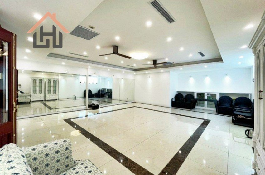 Harmony 04 bedroom villa for rent in Vinhomes Riverside, Hanoi Harmony 04 bedroom villa for rent in Vinhomes Riverside, Hanoi