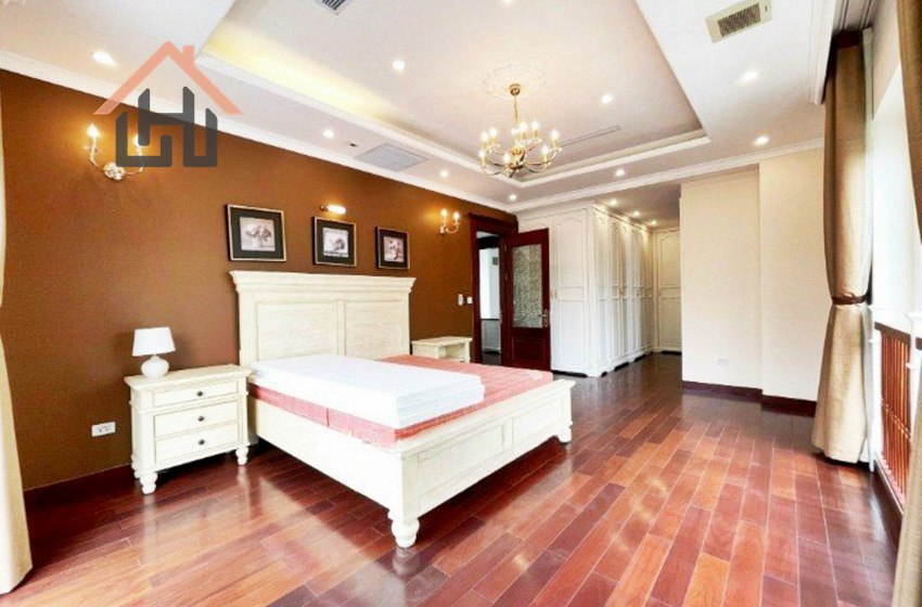 Harmony 04 bedroom villa for rent in Vinhomes Riverside, Hanoi Harmony 04 bedroom villa for rent in Vinhomes Riverside, Hanoi