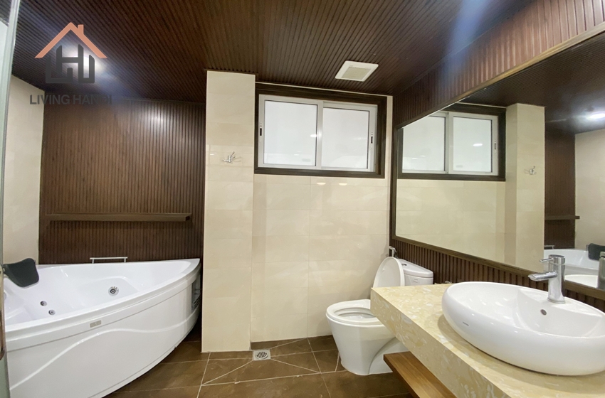 House is in the perfect location for those who love convenience in Tay Ho House is in the perfect location for those who love convenience in Tay Ho