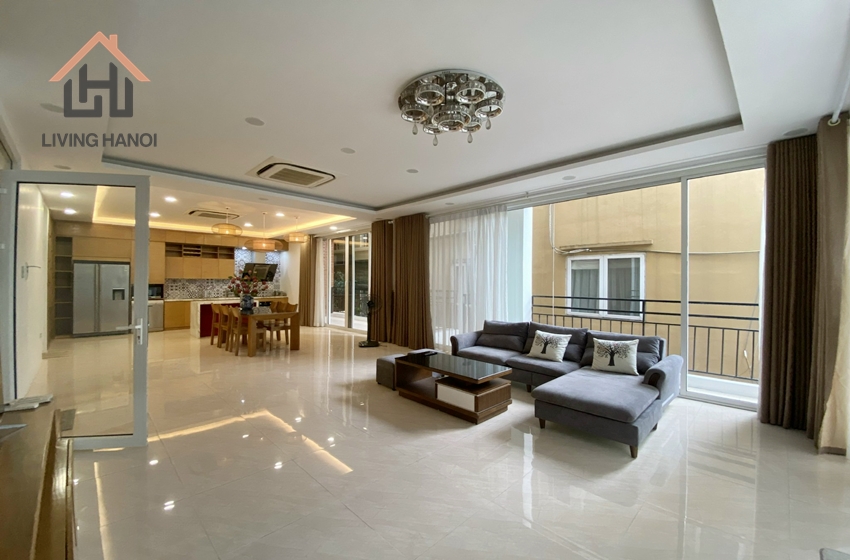 House is in the perfect location for those who love convenience in Tay Ho House is in the perfect location for those who love convenience in Tay Ho