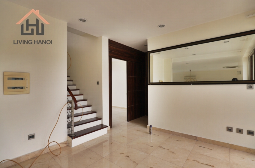 Huge villa with 5 beds for rent in Ciputra, Hanoi Huge villa with 5 beds for rent in Ciputra, Hanoi