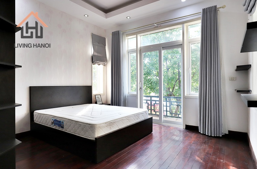 Lake-view four bedroom villa for rent in Tu Hoa, Tay Ho, Hanoi Lake-view four bedroom villa for rent in Tu Hoa, Tay Ho, Hanoi