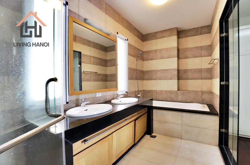 Lakefront villa with pool in Tay Ho, Hanoi Lakefront villa with pool in Tay Ho, Hanoi