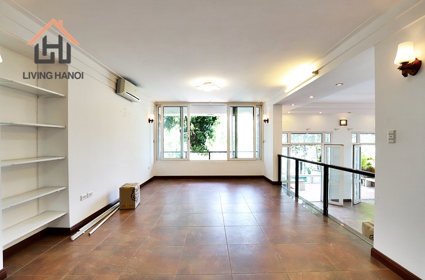 Lakefront villa with pool in Tay Ho, Hanoi Lakefront villa with pool in Tay Ho, Hanoi