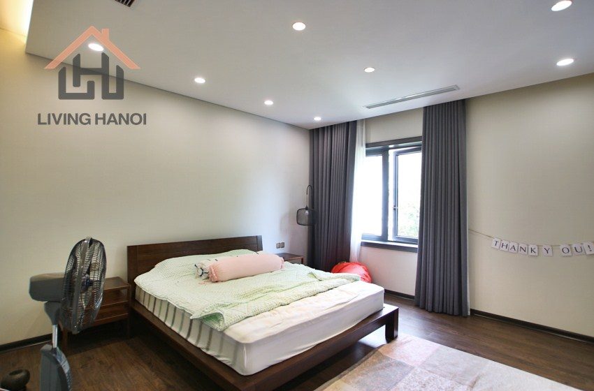 Modern villa for rent in Vinhomes Riverside, Long Bien District, Ha Noi Modern villa for rent in Vinhomes Riverside, Long Bien District, Ha Noi