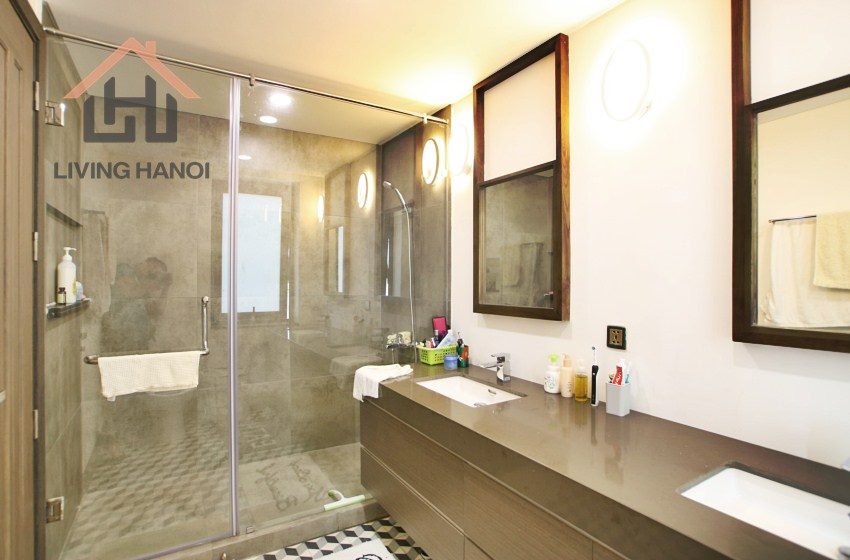 Modern villa for rent in Vinhomes Riverside, Long Bien District, Ha Noi Modern villa for rent in Vinhomes Riverside, Long Bien District, Ha Noi