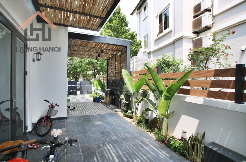 Modern villa for rent in Vinhomes Riverside, Long Bien District, Ha Noi Modern villa for rent in Vinhomes Riverside, Long Bien District, Ha Noi