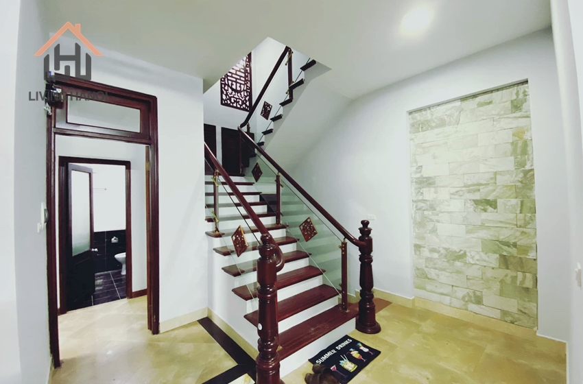 New house with yard near HCM museumin Ba Dinh, Ha Noi New house with yard near HCM museumin Ba Dinh, Ha Noi