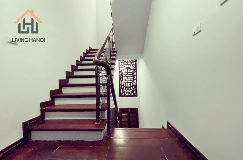 New house with yard near HCM museumin Ba Dinh, Ha Noi New house with yard near HCM museumin Ba Dinh, Ha Noi