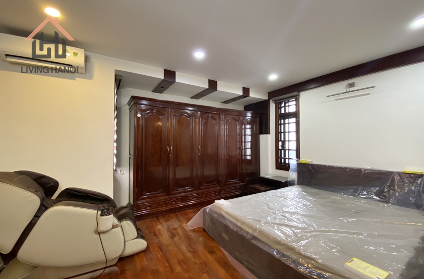Rare house with 3 bedroom for rent in centre Ba Dinh, Hanoi Rare house with 3 bedroom for rent in centre Ba Dinh, Hanoi