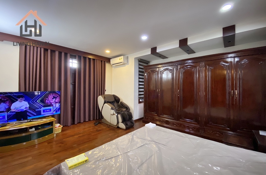 Rare house with 3 bedroom for rent in centre Ba Dinh, Hanoi Rare house with 3 bedroom for rent in centre Ba Dinh, Hanoi
