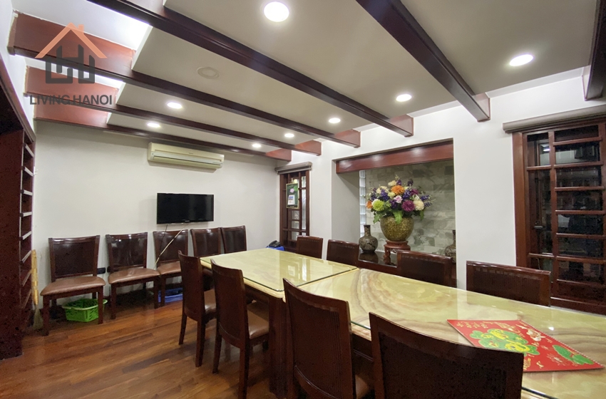 Rare house with 3 bedroom for rent in centre Ba Dinh, Hanoi Rare house with 3 bedroom for rent in centre Ba Dinh, Hanoi