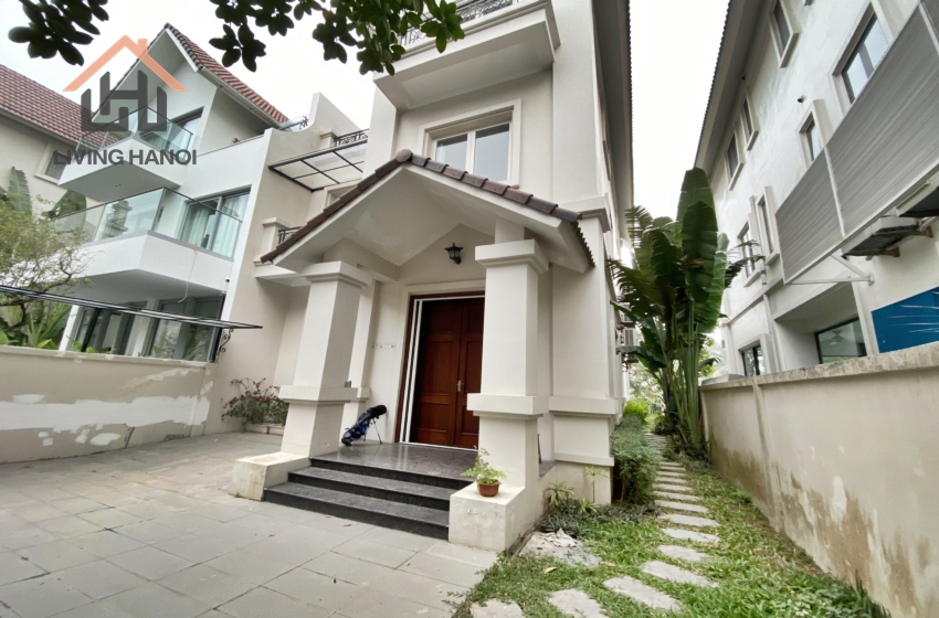 Riverview 4 bedroom villa for rent in Vinhomes Riverside, Hanoi Riverview 4 bedroom villa for rent in Vinhomes Riverside, Hanoi