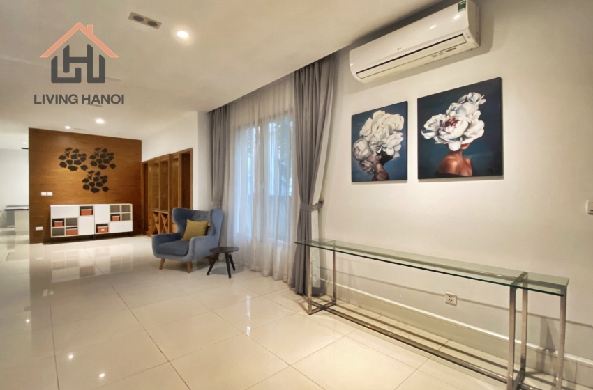 Riverview 4 bedroom villa for rent in Vinhomes Riverside, Hanoi Riverview 4 bedroom villa for rent in Vinhomes Riverside, Hanoi