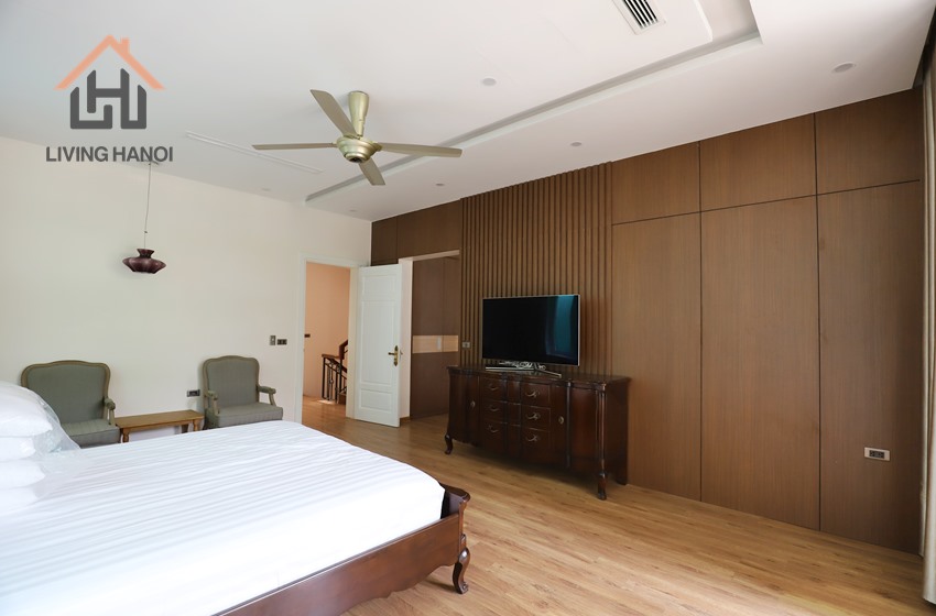 Semi furnished villa with yard for rent in Ciputra, Hanoi Semi furnished villa with yard for rent in Ciputra, Hanoi