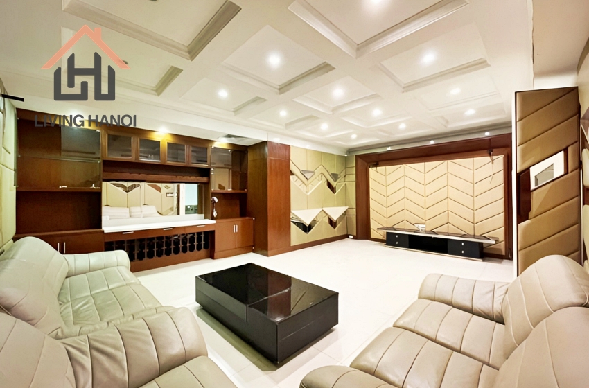 Spacious 04 bedroom house for rent in Vinhomes Riverside, Long Bien, Hanoi Spacious 04 bedroom house for rent in Vinhomes Riverside, Long Bien, Hanoi