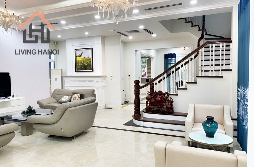 Spacious 04 bedroom house for rent in Vinhomes Riverside, Long Bien, Hanoi Spacious 04 bedroom house for rent in Vinhomes Riverside, Long Bien, Hanoi