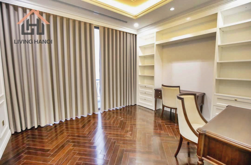 Spacious 05 bedroom house available for rent in Vinhomes Harmony, Hanoi Spacious 05 bedroom house available for rent in Vinhomes Harmony, Hanoi