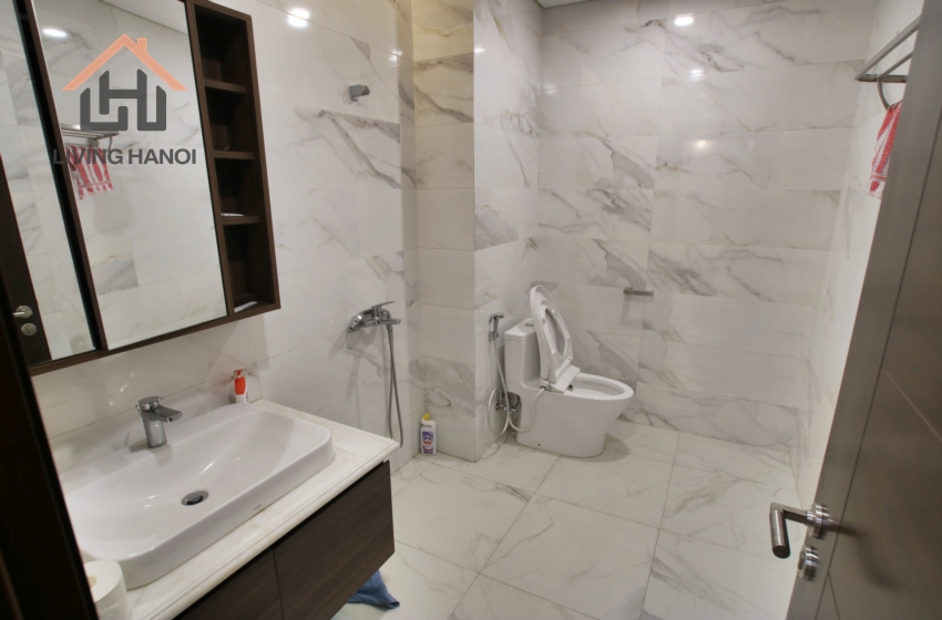 Spacious 05 bedroom house available for rent in Vinhomes Harmony, Hanoi Spacious 05 bedroom house available for rent in Vinhomes Harmony, Hanoi