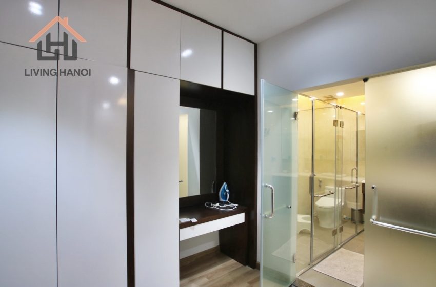 Spacious 05 bedroom house available for rent in Vinhomes Harmony, Hanoi Spacious 05 bedroom house available for rent in Vinhomes Harmony, Hanoi