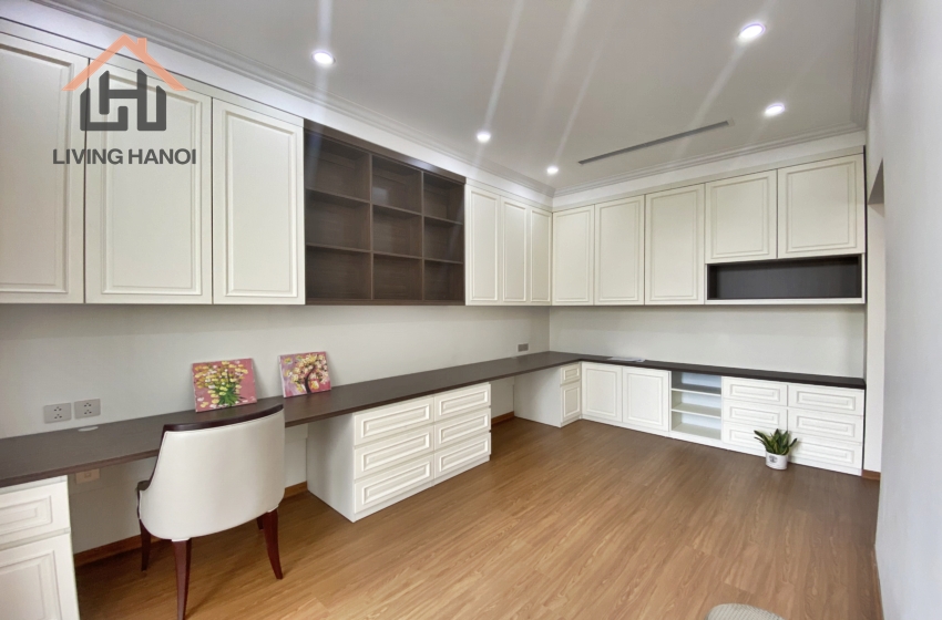 Spacious 4 bedroom house for rent in Vinhomes Harmony, Hanoi Spacious 4 bedroom house for rent in Vinhomes Harmony, Hanoi