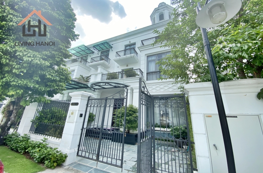 Spacious 4 bedroom house for rent in Vinhomes Harmony, Hanoi Spacious 4 bedroom house for rent in Vinhomes Harmony, Hanoi