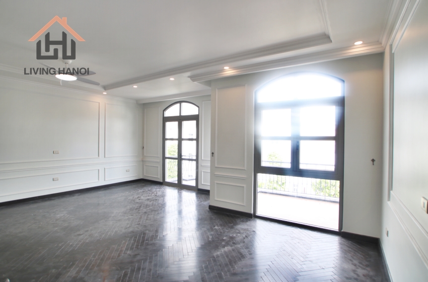 Spacious house for rent in Vinhomes Harmony, Hanoi Spacious house for rent in Vinhomes Harmony, Hanoi