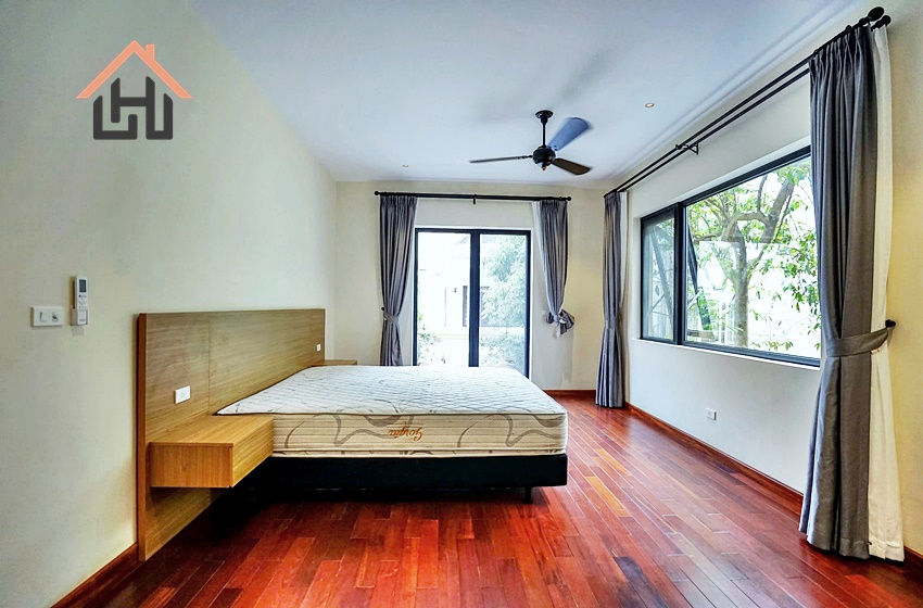 Spacious villa 04 bedrooms with swimmingpool in Tay Ho, Hanoi Spacious villa 04 bedrooms with swimmingpool in Tay Ho, Hanoi