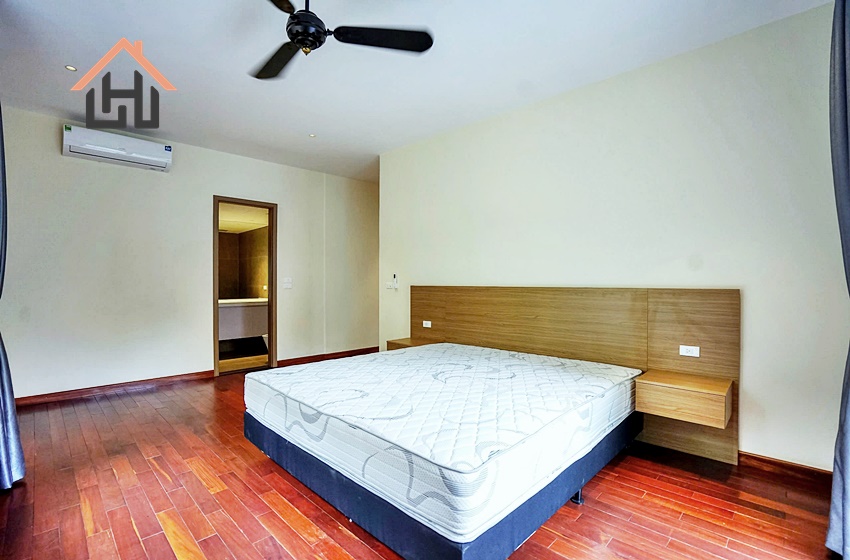 Spacious villa 04 bedrooms with swimmingpool in Tay Ho, Hanoi Spacious villa 04 bedrooms with swimmingpool in Tay Ho, Hanoi