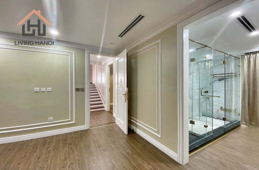 Spacious villa for rent with huge yard in Vinhomes Harmony, Hanoi Spacious villa for rent with huge yard in Vinhomes Harmony, Hanoi