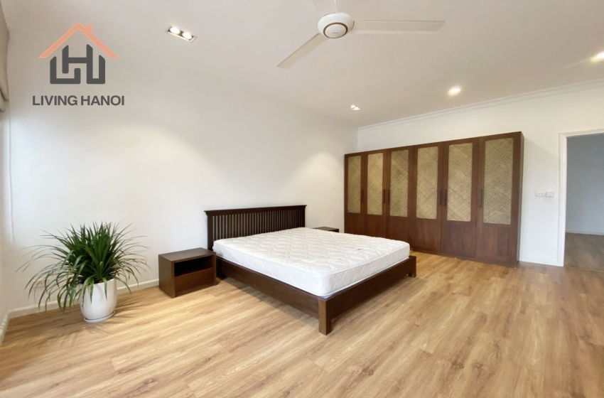 Spacious villa with 5 bedrooms for rent in Ciputra, Hanoi Spacious villa with 5 bedrooms for rent in Ciputra, Hanoi