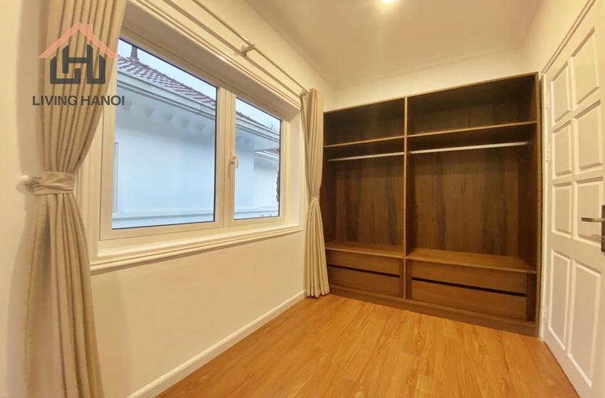 Spacious villa with 5 bedrooms for rent in Ciputra, Hanoi Spacious villa with 5 bedrooms for rent in Ciputra, Hanoi