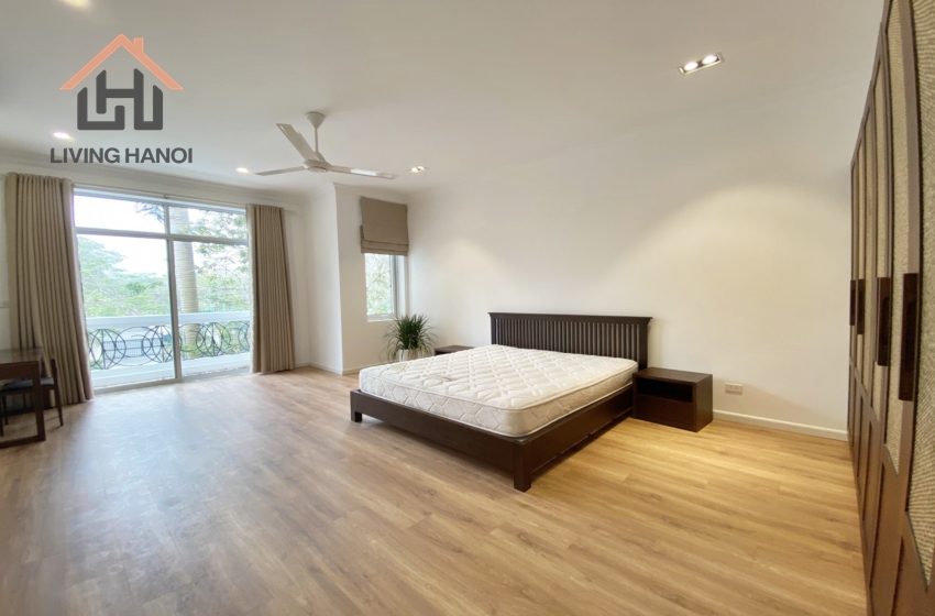 Spacious villa with 5 bedrooms for rent in Ciputra, Hanoi Spacious villa with 5 bedrooms for rent in Ciputra, Hanoi
