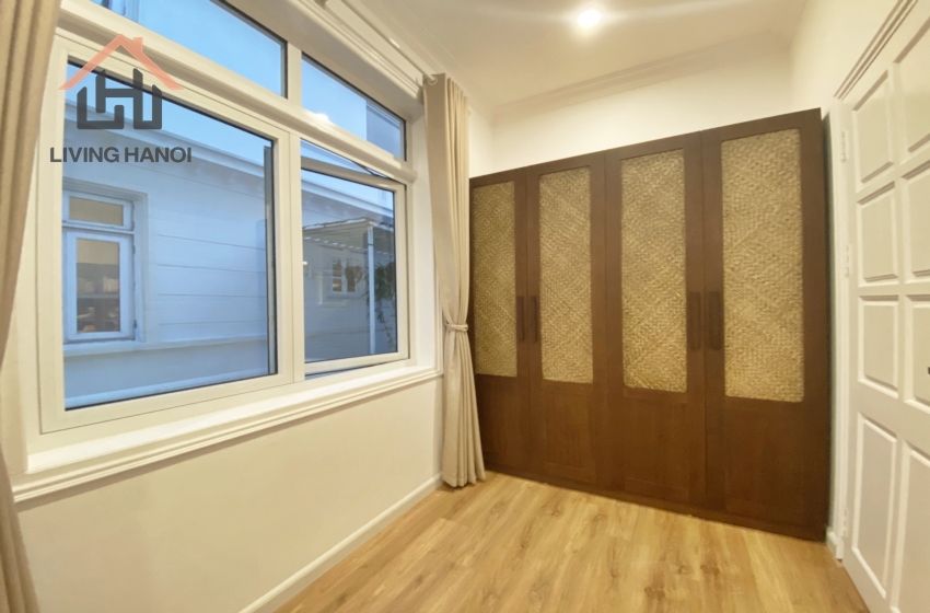 Spacious villa with 5 bedrooms for rent in Ciputra, Hanoi Spacious villa with 5 bedrooms for rent in Ciputra, Hanoi