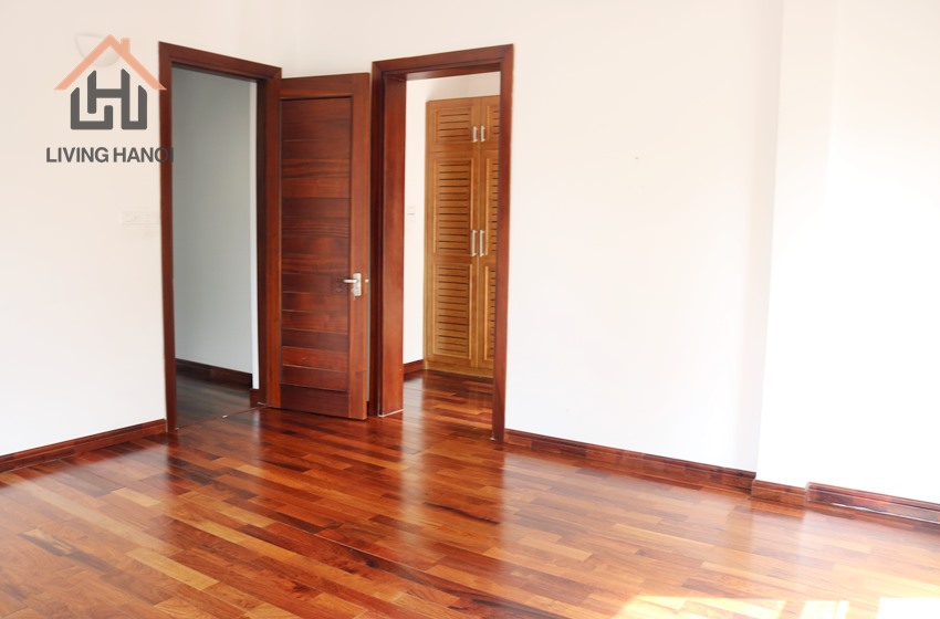 Spacious villa with swimming pool for rent in Tay Ho, Hanoi Spacious villa with swimming pool for rent in Tay Ho, Hanoi