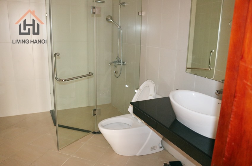 Spacious villa with swimming pool for rent in Tay Ho, Hanoi Spacious villa with swimming pool for rent in Tay Ho, Hanoi