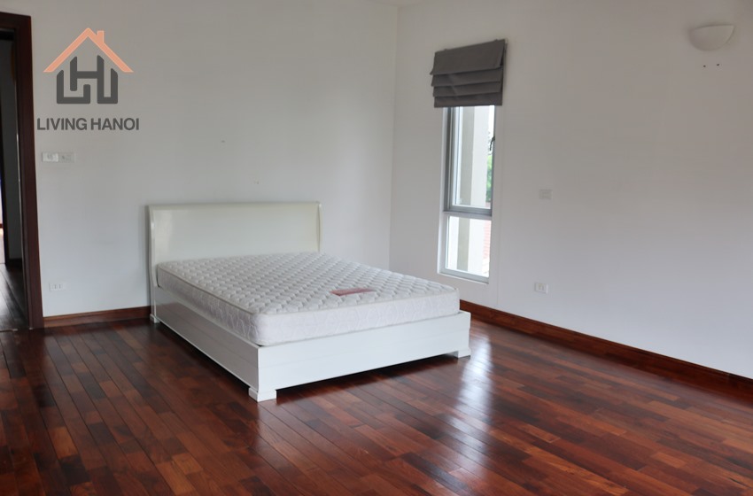 Spacious villa with swimming pool for rent in Tay Ho, Hanoi Spacious villa with swimming pool for rent in Tay Ho, Hanoi
