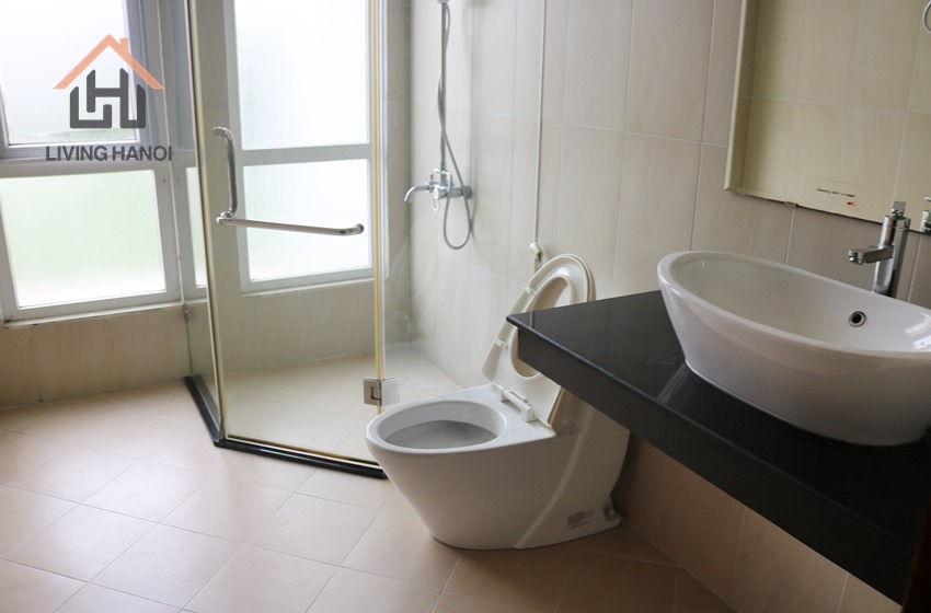 Spacious villa with swimming pool for rent in Tay Ho, Hanoi Spacious villa with swimming pool for rent in Tay Ho, Hanoi
