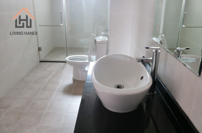 Spacious villa with swimming pool for rent in Tay Ho, Hanoi Spacious villa with swimming pool for rent in Tay Ho, Hanoi