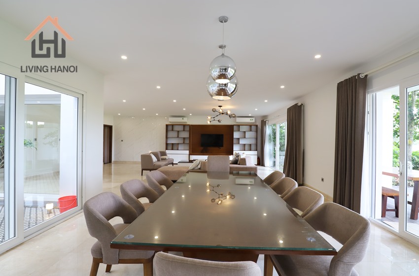 Stunning and Spacious vila for rent in Q block Ciputra, Hanoi Stunning and Spacious vila for rent in Q block Ciputra, Hanoi