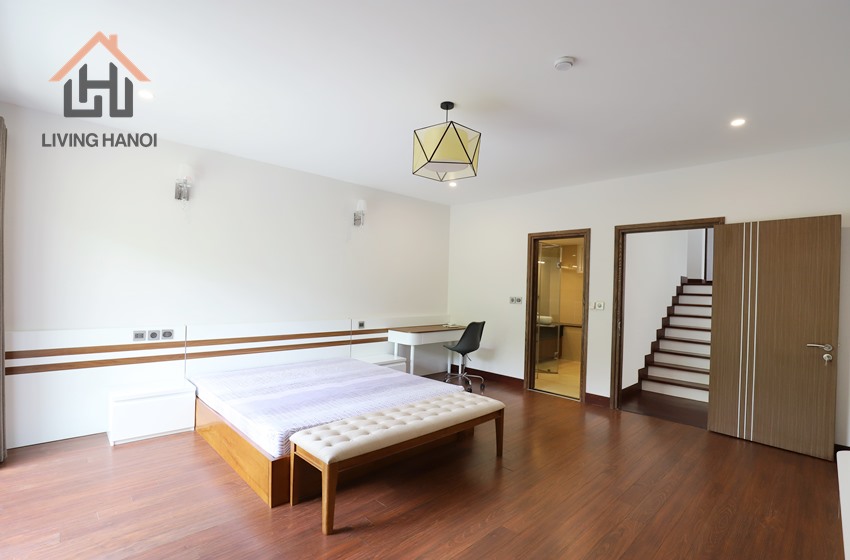 Stunning and Spacious vila for rent in Q block Ciputra, Hanoi Stunning and Spacious vila for rent in Q block Ciputra, Hanoi