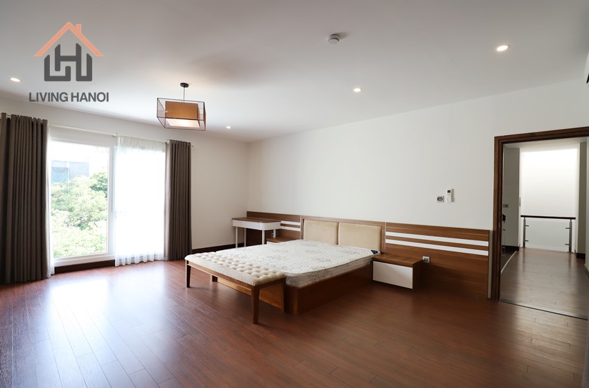 Stunning and Spacious vila for rent in Q block Ciputra, Hanoi Stunning and Spacious vila for rent in Q block Ciputra, Hanoi