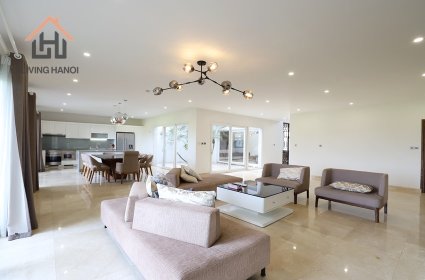 Stunning and Spacious vila for rent in Q block Ciputra, Hanoi Stunning and Spacious vila for rent in Q block Ciputra, Hanoi