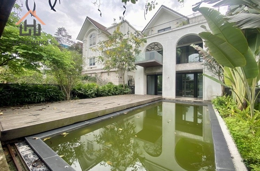 Ultra modern fully furnitures villa for rent in Vinhomes Riverside, Long Bien Ultra modern fully furnitures villa for rent in Vinhomes Riverside, Long Bien
