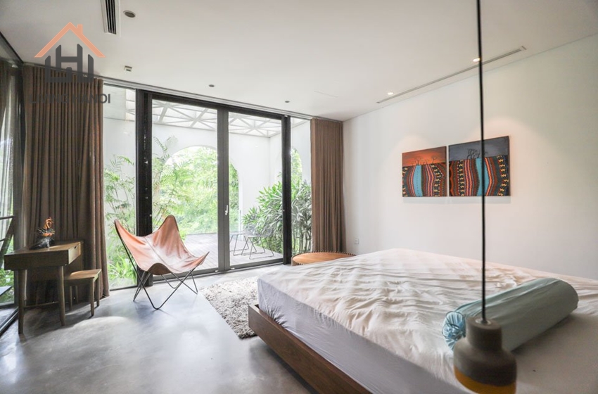 Ultra modern fully furnitures villa for rent in Vinhomes Riverside, Long Bien Ultra modern fully furnitures villa for rent in Vinhomes Riverside, Long Bien