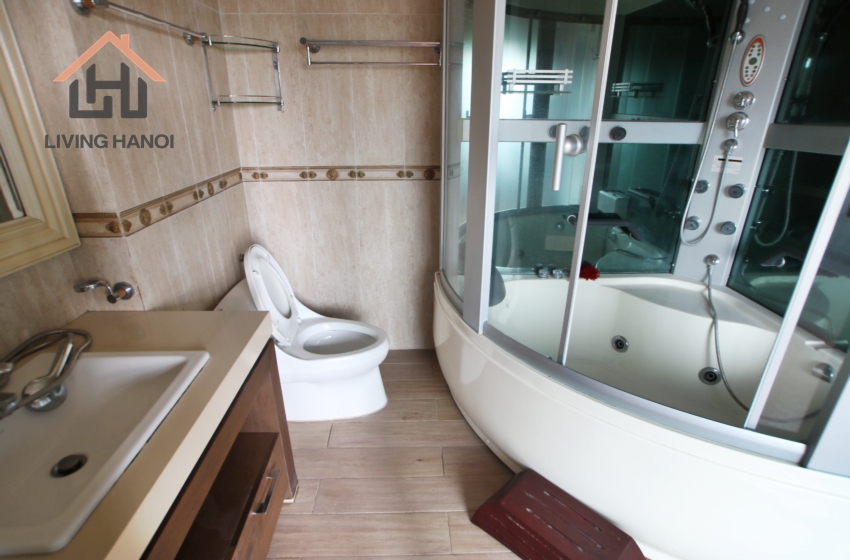 VINHOMES RIVERSIDE – 03 bedrooms villa with garden available for rent VINHOMES RIVERSIDE – 03 bedrooms villa with garden available for rent