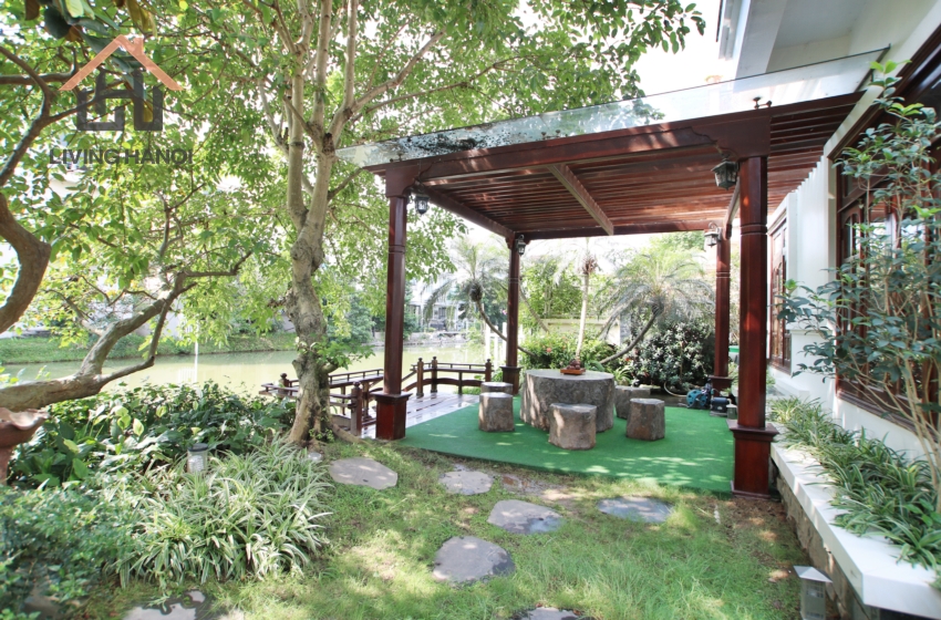 VINHOMES RIVERSIDE – 03 bedrooms villa with garden available for rent VINHOMES RIVERSIDE – 03 bedrooms villa with garden available for rent